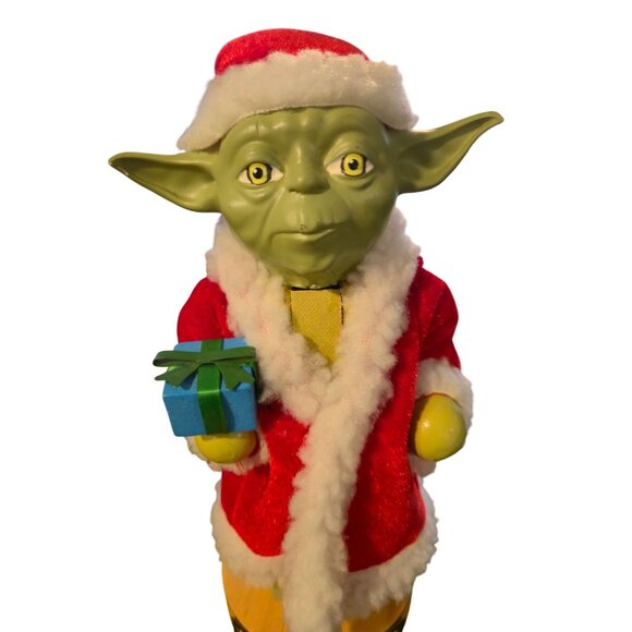 Kurt Adler Yoda Nutcracker Star Wars Santa Claus Robe 9" Christmas  Lucasfilm - Picture 5 of 10
